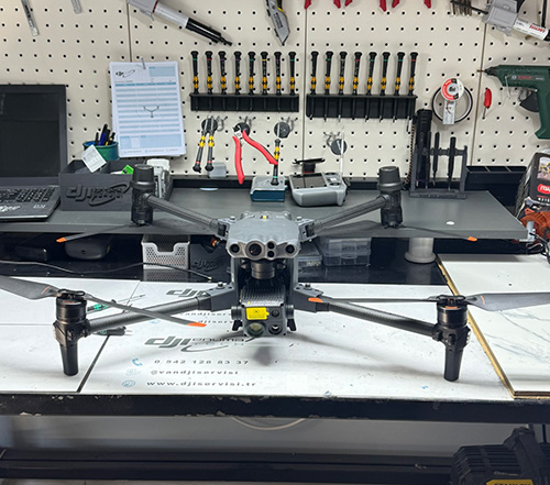 Drone tamir görüntüsü 4
